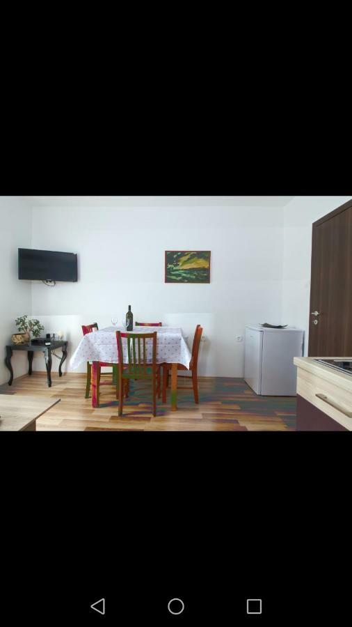 מטולי Apartment Luskino 22 מראה חיצוני תמונה